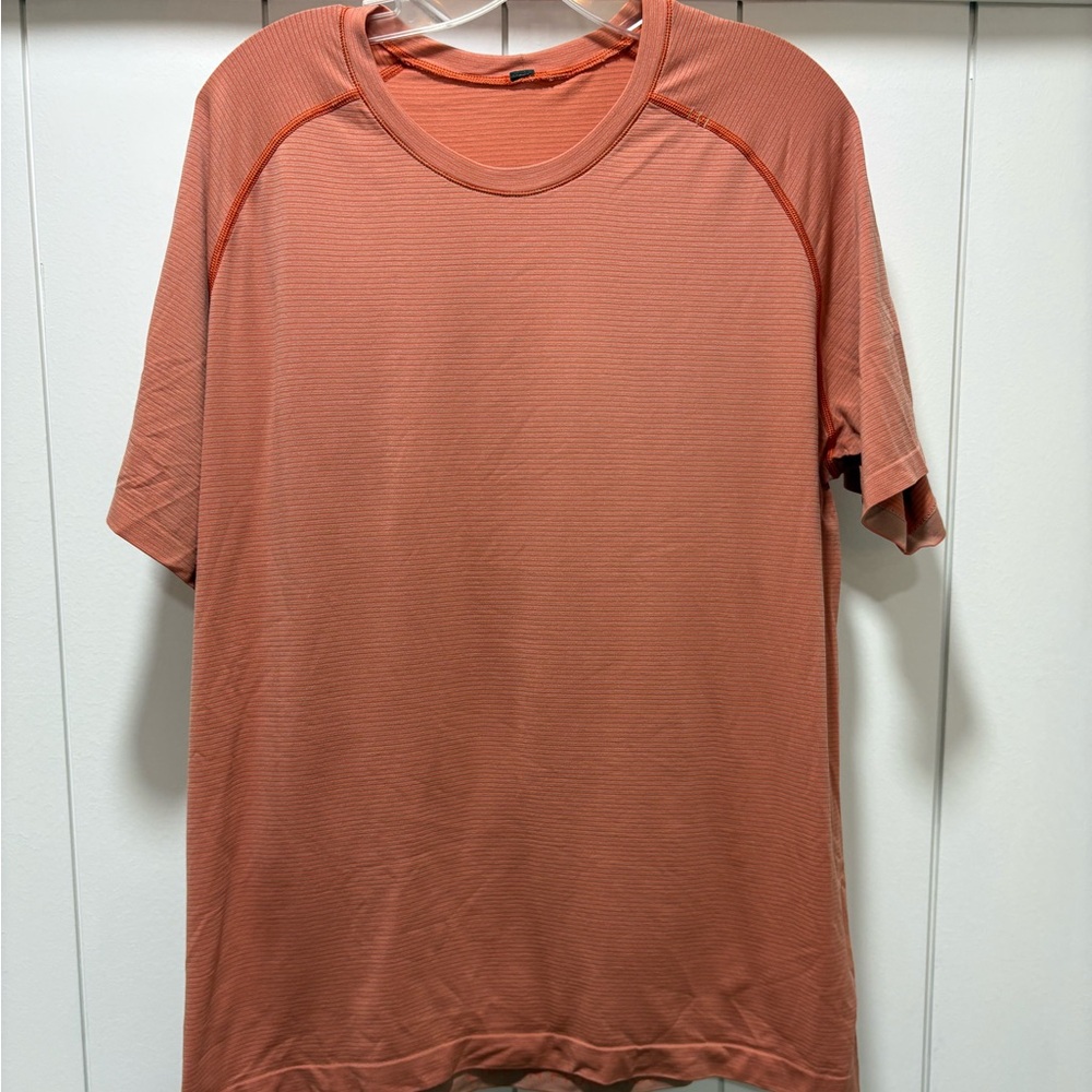lululemon athletica Men's Short-Sleeve Performance Tee - Rust Orange